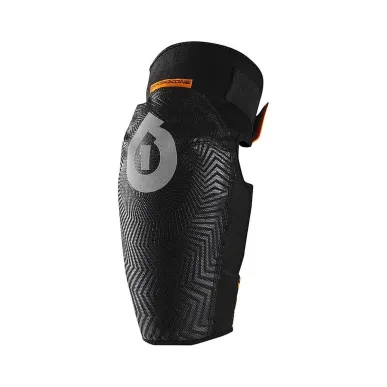 661 COMP AM ELBOW BLACK
