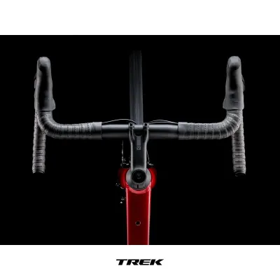 Trek Domane Al 2 Gen 4 Dark Carmine Fade | Шосеен велосипед Trek Domane Al 2 Gen 4 Dark Carmine Fade | Шосеен велосипед