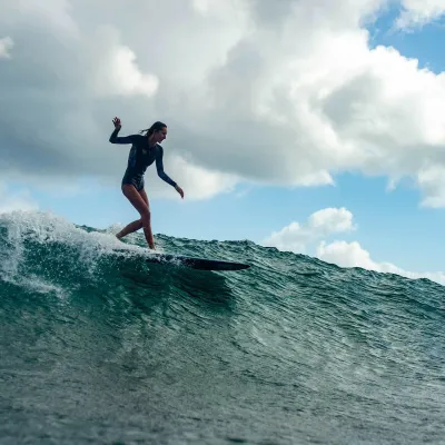 Дамски неопренов костюм с дълъг ръкав O'NEILL Wms Bahia 2/1 Front Zip L/S Short SHADEDISLANDSKY