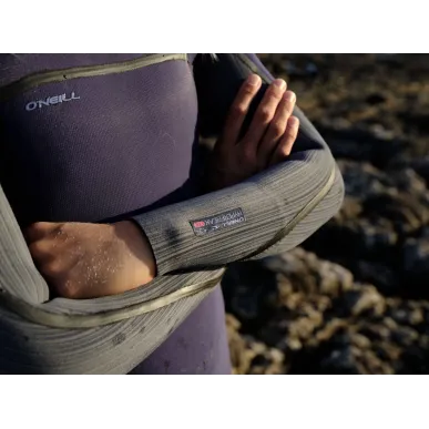 Дамски неопренов костюм O'NEILL Wms Hyperfreak FIRE 5/4 chest zip full, navy/shade