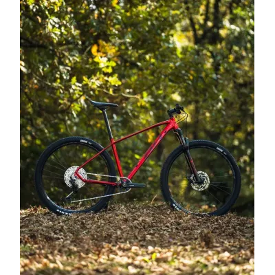 Крос кънтри велосипед BH EXPERT 4.5, червен