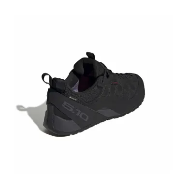 adidas Five Ten Guidetennie Pro GTX Core Black/Carbon | Туристически обувки – TrueRiders