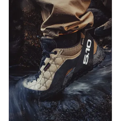 adidas Five Ten Guidetennie Pro GTX Cardboard/Cloud White - Hiking Shoes