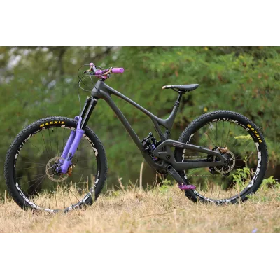 EVIL Offering V2 Custom L by TrueRiders | Планински велосипед EVIL Offering V2 Custom L by TrueRiders | Планински велосипед