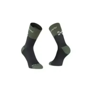 Northwave Edge Gren Fore/Black - Cycling Socks