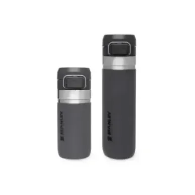 Stanley Quick Flip Water .7L 24oz - Water Bottle
