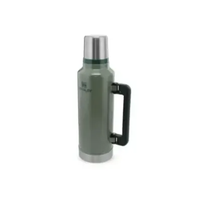 Stanley Legendary Classic 1.9L 2.0QT Hammertone Green - Vacuum Bottle Stanley Legendary Classic 1.9L 2.0QT Hammertone Green - Vacuum Bottle