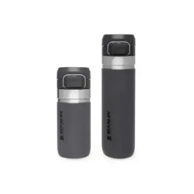 Stanley Quick Flip Water .7L 24oz - Water Bottle