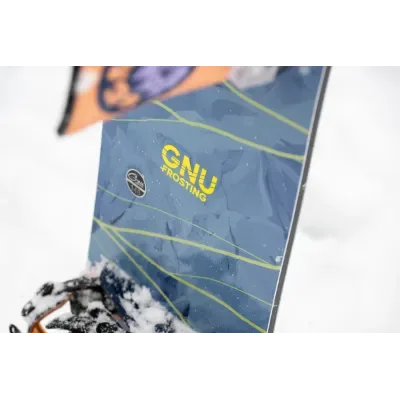 GNU Frosting 143 - Snowboard GNU Frosting 143 - Snowboard
